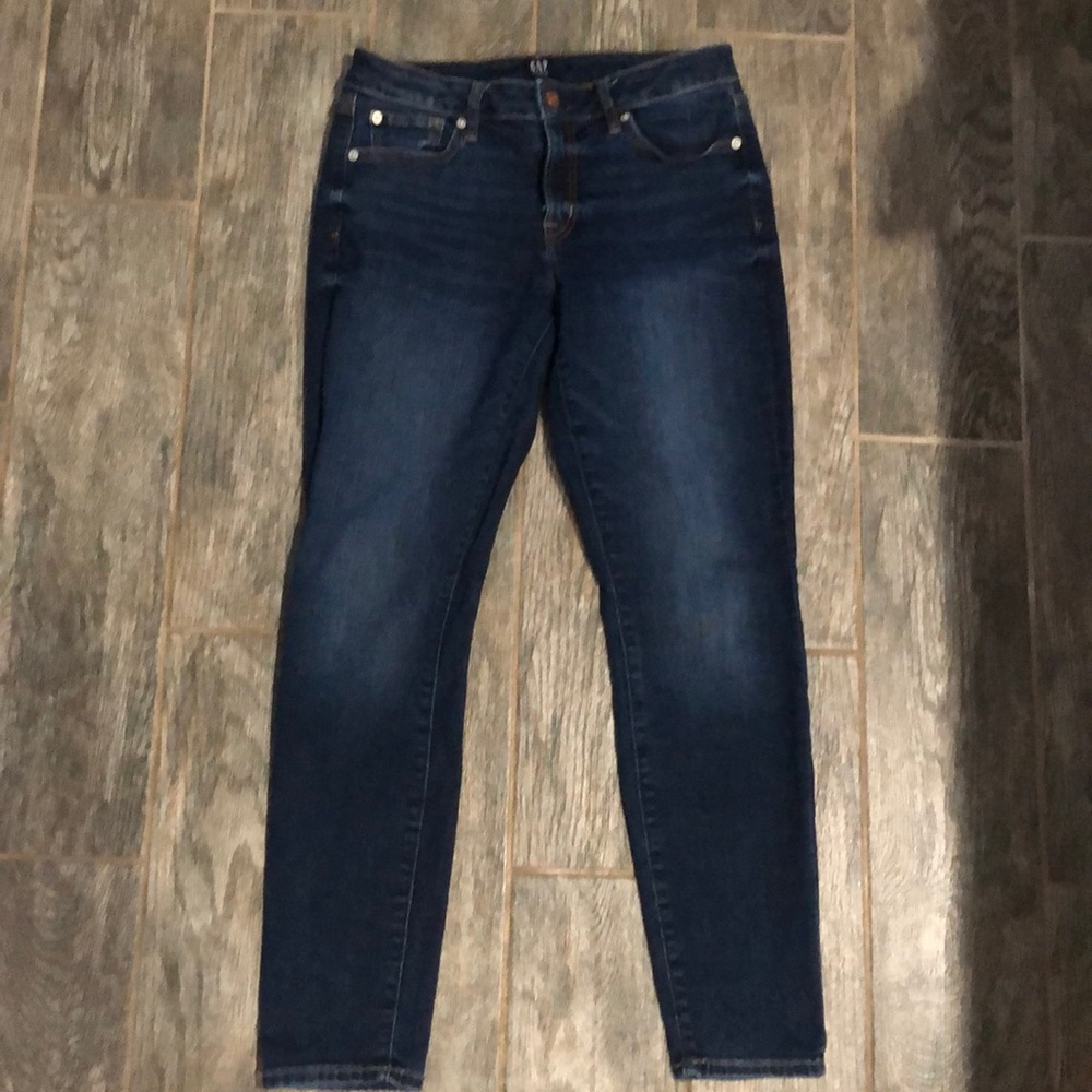 Gap True Skinny Jeans